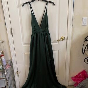 Long emerald green crossback dress